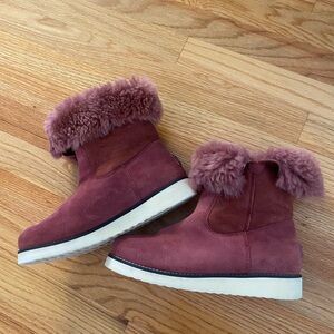 Australia Luxe Collective Boots Sheepskin  Size 7